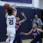 Warrior Audrey Dela Cruz drives to the bucket from the opening tip. (photo by Robert Balajadia)