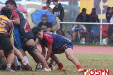The GW Geckos and Okkodo Bulldogs battled in the rainy Saturday morning. (photo by Robert Balajadia)