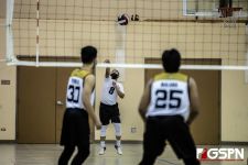 Okkodo Bulldogs K. Factor serves up the ball to the awaiting Tiyan High Titans. Photo by Bout It Productions