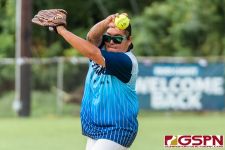 Southern Janice Quintanilla winds up her pitch. (Photo by Michael Blas)