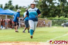 Southern Jeraila Martinez runs in for a score. (Photo by Michael Blas)