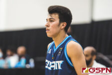 Guam's Takumi Simon sets up in the outside perimeter after a time-out in the fourth. (Photo by Michael Blas)