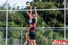 Gabriel Sarmiento and Tayden Manibusan face off against Aldan Sampson and Taylor Bruch for a spot in the third place match. (Photo by Michael Blas)