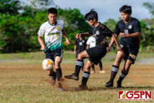 The SSHS Shark defeat the JFK Islanders 3-2 in their 2022 ISA High School Boys Soccer match. (Photo by Michael Blas)