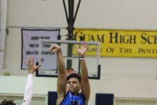 Warrior Audrey Dela Cruz lets loose for three of his 11 points on the night. (photo by Robert Balajadia)