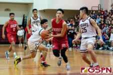Okkodo Bulldog Jarwin Espiritu makes his way towards the basket on a fast break. (Photo by Michael Blas)