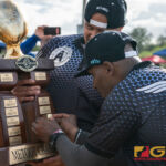 The Hal's Angels defeated the Raiders in the 2018 GNYFF Metgot Division Championship game to become three-peat division champions. (Photo by Michael Blas)